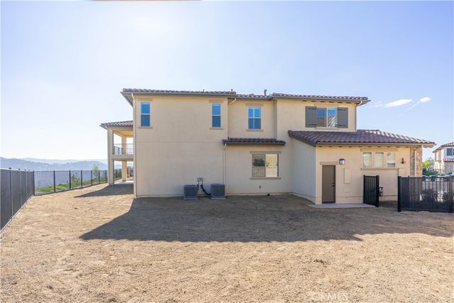 966 Feather Hollow Court, Chino Hills, CA 91709