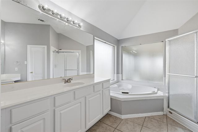 2211 Knob Hill Drive, Corinth, TX 76210