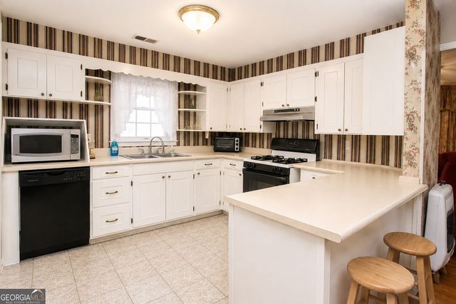 4805 Rockmart Road SE, Silver Creek, GA 30173