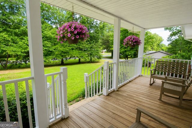 4805 Rockmart Road SE, Silver Creek, GA 30173