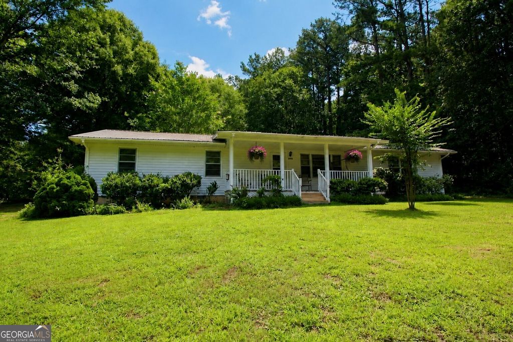 4805 Rockmart Road SE, Silver Creek, GA 30173