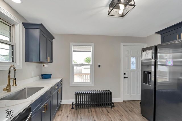 2729 New York Avenue, Whiting, IN 46394