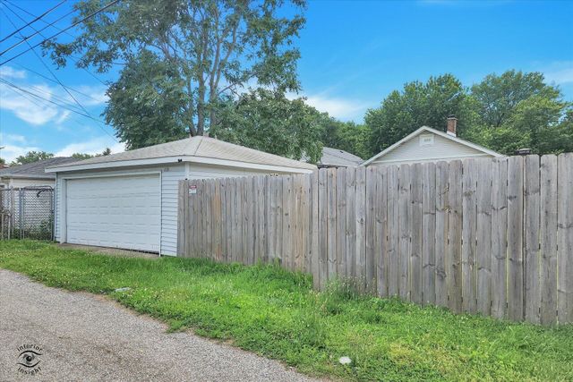 2729 New York Avenue, Whiting, IN 46394