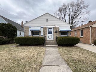 433 S 91st PLACE, Milwaukee, WI 53214