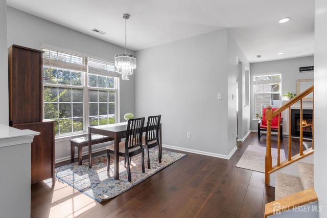 101 Dahlia Circle, South Brunswick, NJ 08810