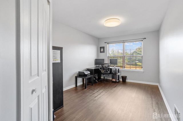 101 Dahlia Circle, South Brunswick, NJ 08810