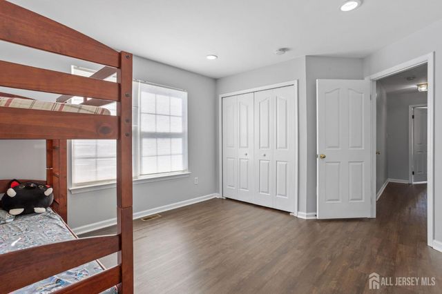 101 Dahlia Circle, South Brunswick, NJ 08810