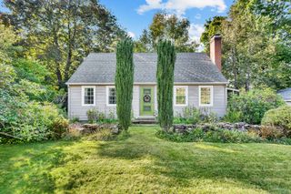 833 East Street, Middletown, CT 06457