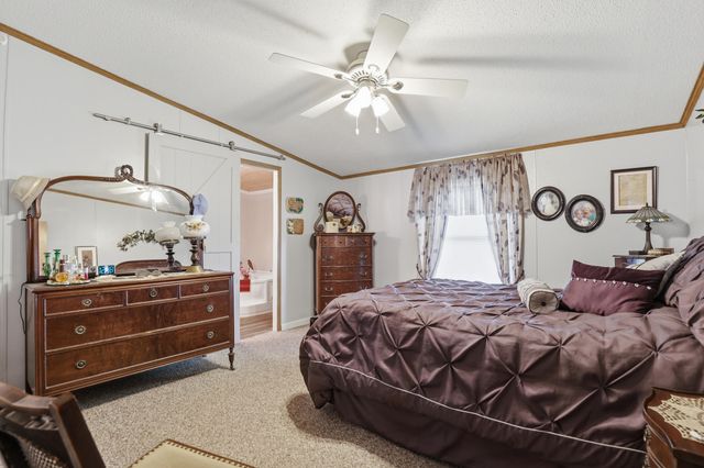 166 Aspen Street NE, Cedar Springs, MI 49319