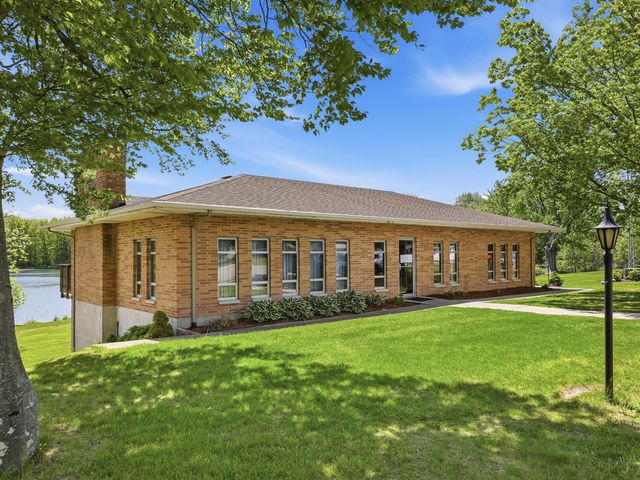 166 Aspen Street NE, Cedar Springs, MI 49319