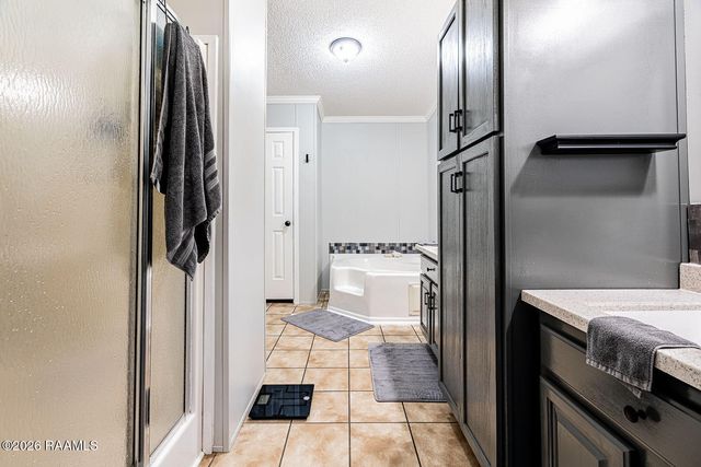 305 Breezy Lane, Youngsville, LA 70592