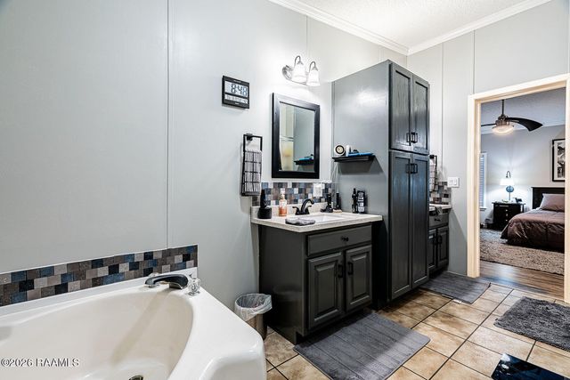 305 Breezy Lane, Youngsville, LA 70592