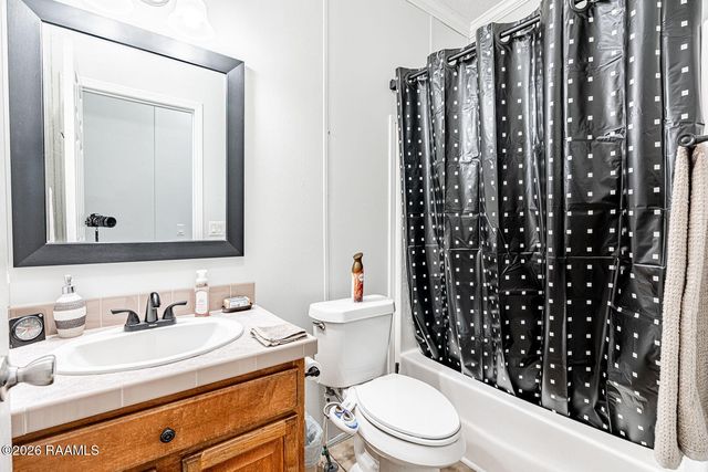 305 Breezy Lane, Youngsville, LA 70592