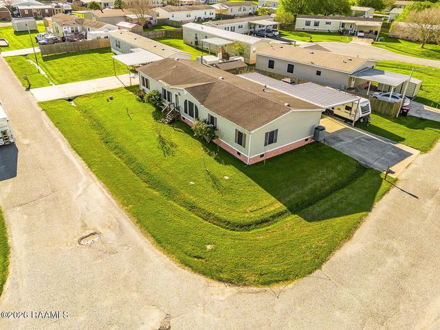 305 Breezy Lane, Youngsville, LA 70592