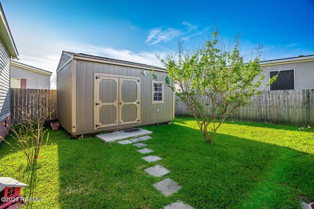 305 Breezy Lane, Youngsville, LA 70592