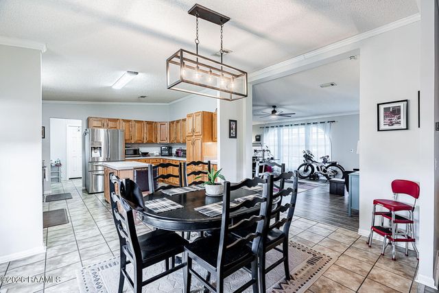 305 Breezy Lane, Youngsville, LA 70592