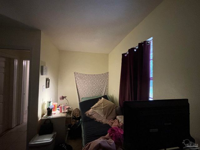 1080 Farmington, Pensacola, FL 32504