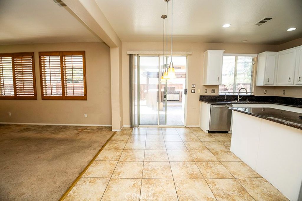 Image 11 of property listing at 15391 Barona Court, Moreno Valley, CA 92555