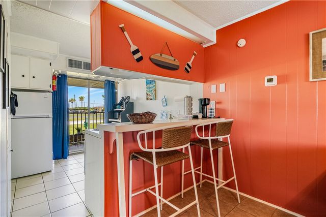 14300 South Padre Island Dr. 125, Corpus Christi, TX 78418