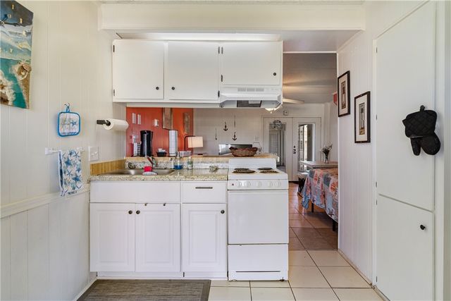 14300 South Padre Island Dr. 125, Corpus Christi, TX 78418