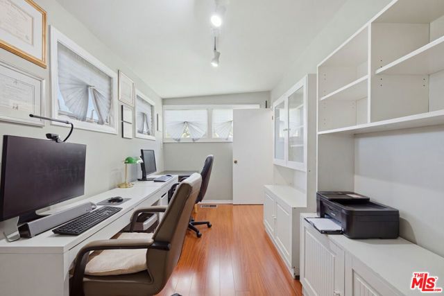 3049 Brookhill Street, La Crescenta, CA 91214