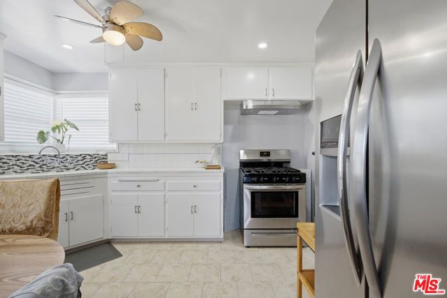 3049 Brookhill Street, La Crescenta, CA 91214