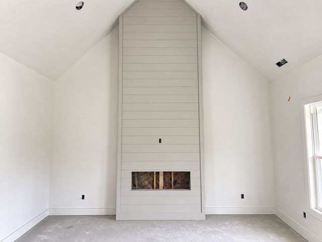 61 Hickory Grove Dr, Morrison, TN 37357