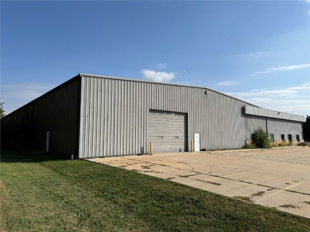 1199 44th Street, Marion, IA 52302