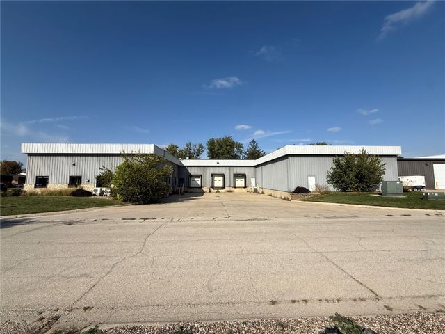 1199 44th Street, Marion, IA 52302