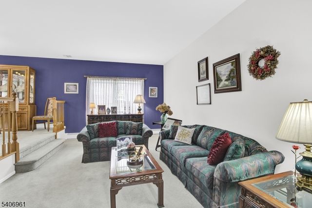 22 Faesch Ct 22, Rockaway Twp., NJ 07866