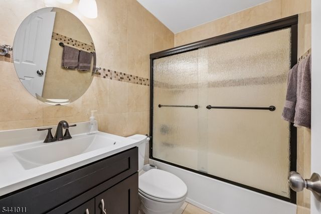 244 Kingsberry Dr 244, Franklin Twp., NJ 08873