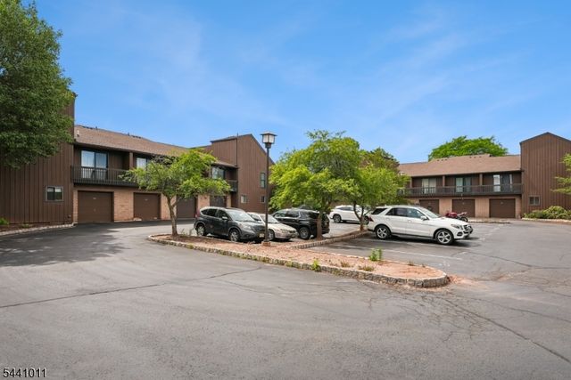 244 Kingsberry Dr 244, Franklin Twp., NJ 08873