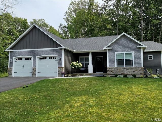 8835 NWR Gaskin Road, Clay, NY 13041