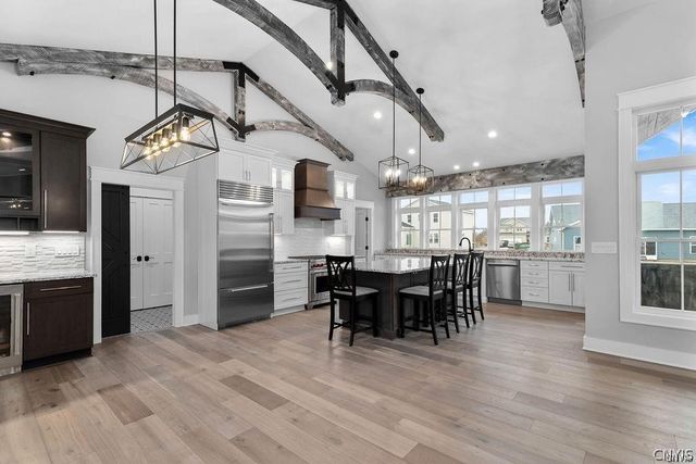 8835 NWR Gaskin Road, Clay, NY 13041