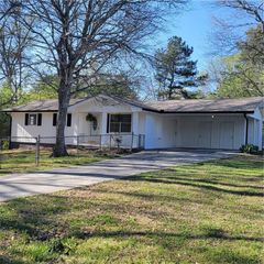 118 Meadows Court, Hiram, GA 30141