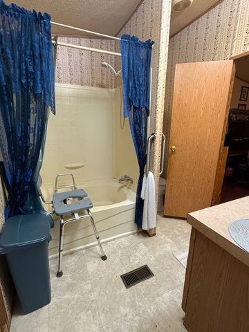 13977 Elkhorn Road, Garfield, AR 72732