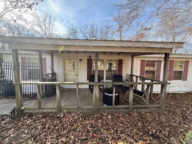 13977 Elkhorn Road, Garfield, AR 72732