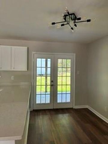 4057 Gaylark Road N, Mobile, AL 36609