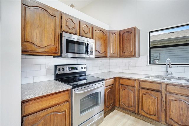 4237 Ireland Drive, The Colony, TX 75056