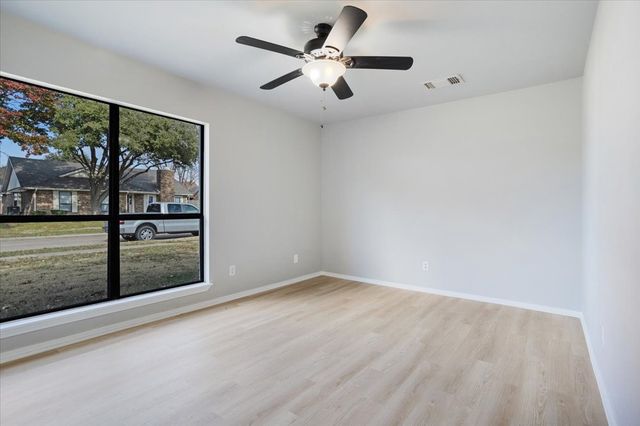 4237 Ireland Drive, The Colony, TX 75056