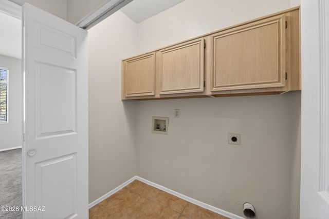 508 E Squirrel Tail Drive, Tucson, AZ 85704