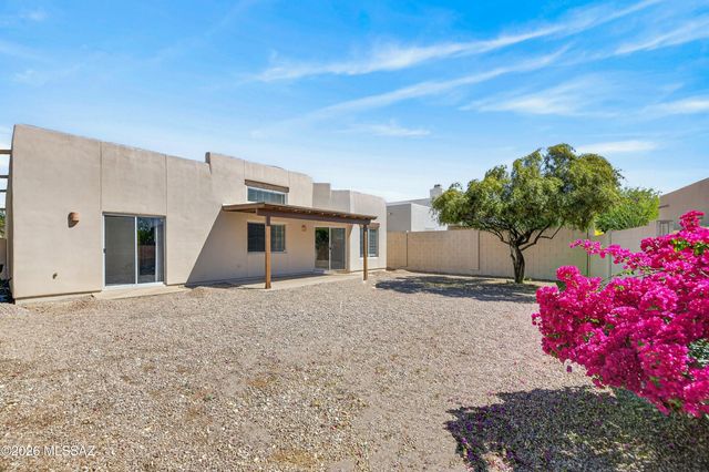 508 E Squirrel Tail Drive, Tucson, AZ 85704