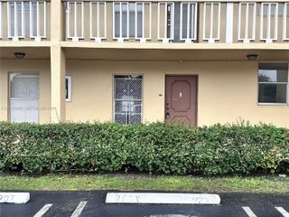 6001 NW 61st Ave 111, Tamarac, FL 33319