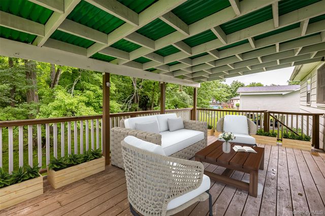 28 Robert Lane, Wappingers Falls, NY 12590