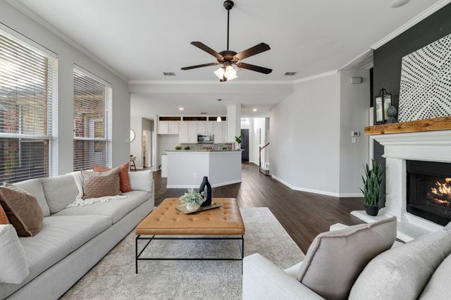 2001 Fair Oaks Circle, Corinth, TX 76210