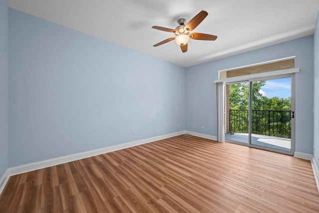 3115 Town Square Drive 408, Rolling Meadows, IL 60008