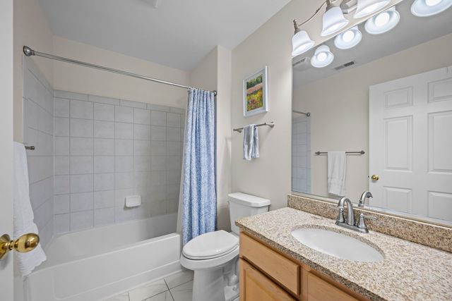 3115 Town Square Drive 408, Rolling Meadows, IL 60008