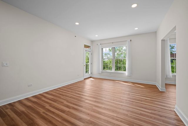 3115 Town Square Drive 408, Rolling Meadows, IL 60008