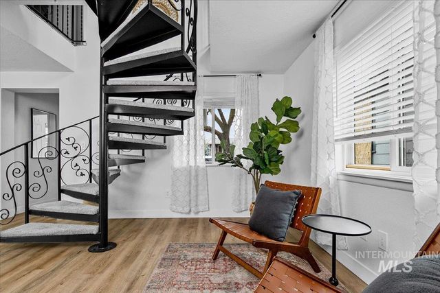 1311 N 8th St, Boise, ID 83702