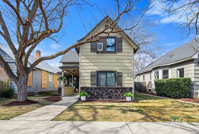 1311 N 8th St, Boise, ID 83702